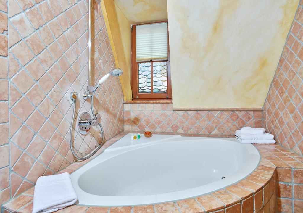 Historik Hotel Gotisches Haus garni - 小双房间