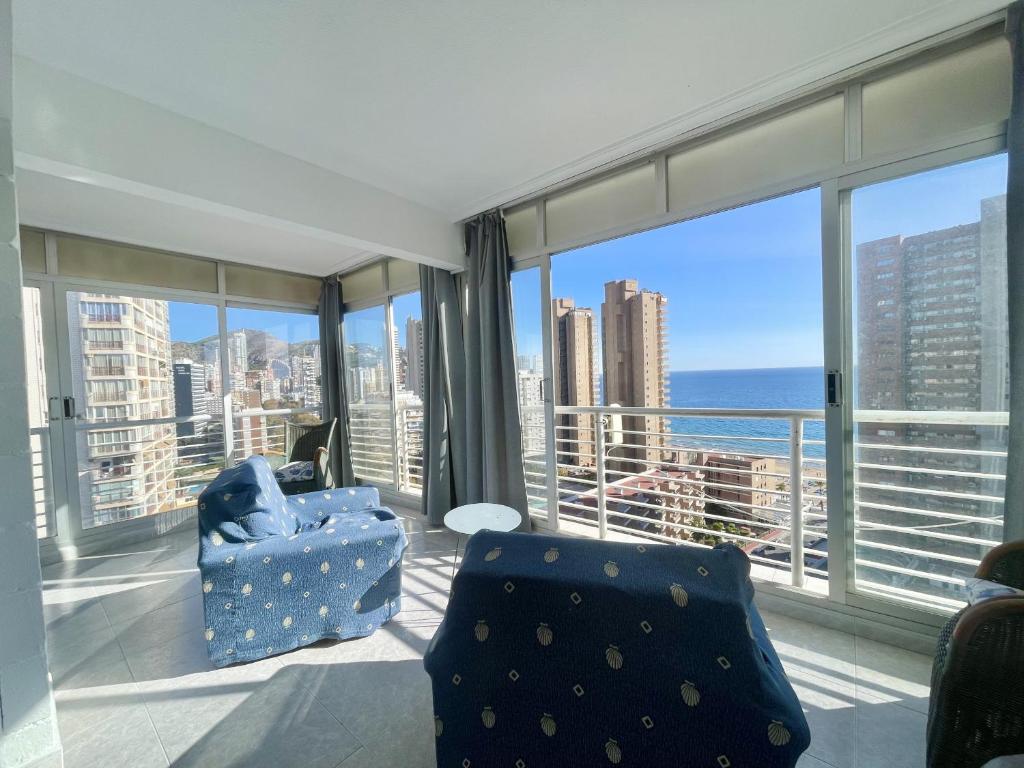 A seating area at Caballos Apartment