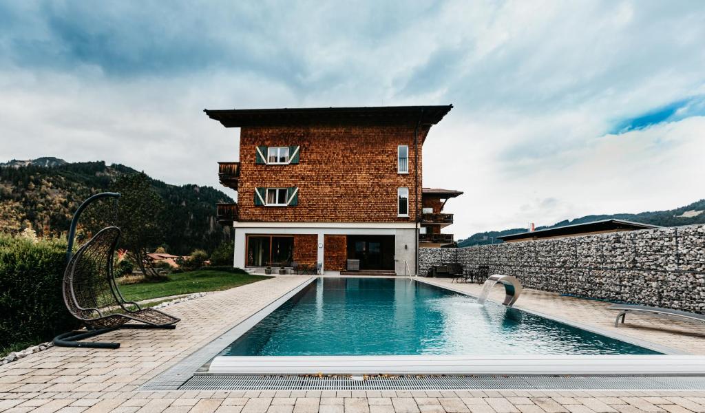 Bazén v ubytování Hotel Hohenfels nebo v jeho okolí