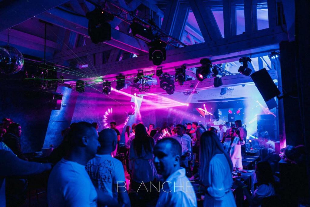 Alpin ApartHotel 2302 - Resim 37