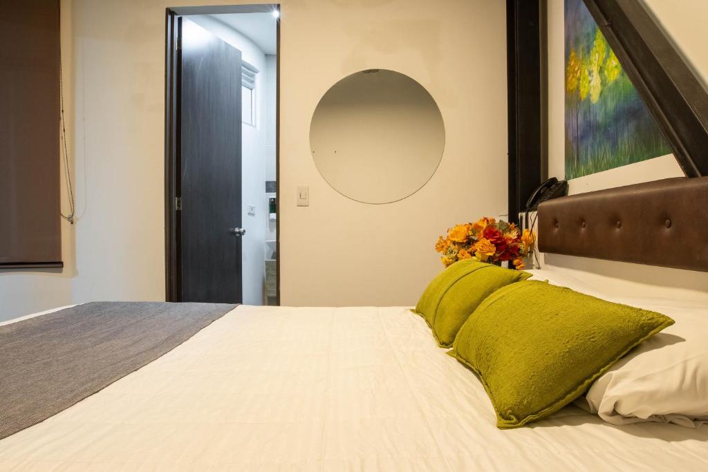 Postel nebo postele na pokoji v ubytování Hotel Wess