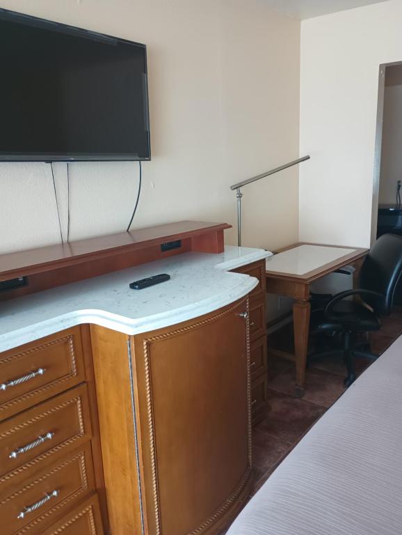 Altamonte Springs Hotel and Suites photo