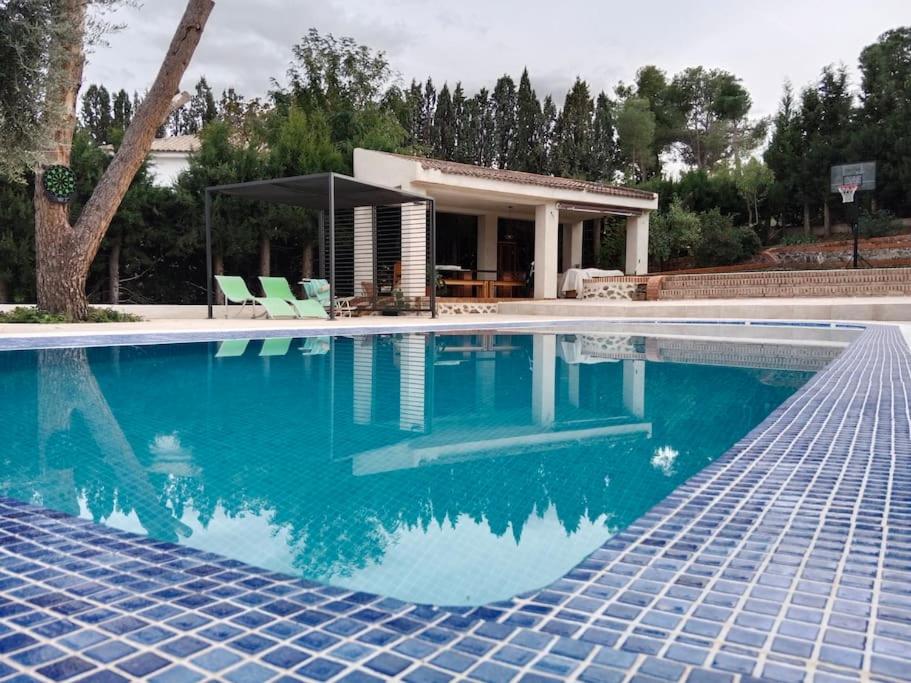 Bazén v ubytování Alojamiento con piscina a 10 minutos de Puy du Fou Toledo nebo v jeho okolí