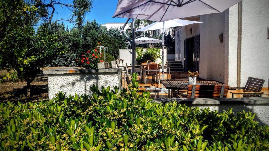 Zahrada ubytování Bed and Breakfast La Villa AMBIENTI SANIFICATI CON GENERATORE DI OZONO