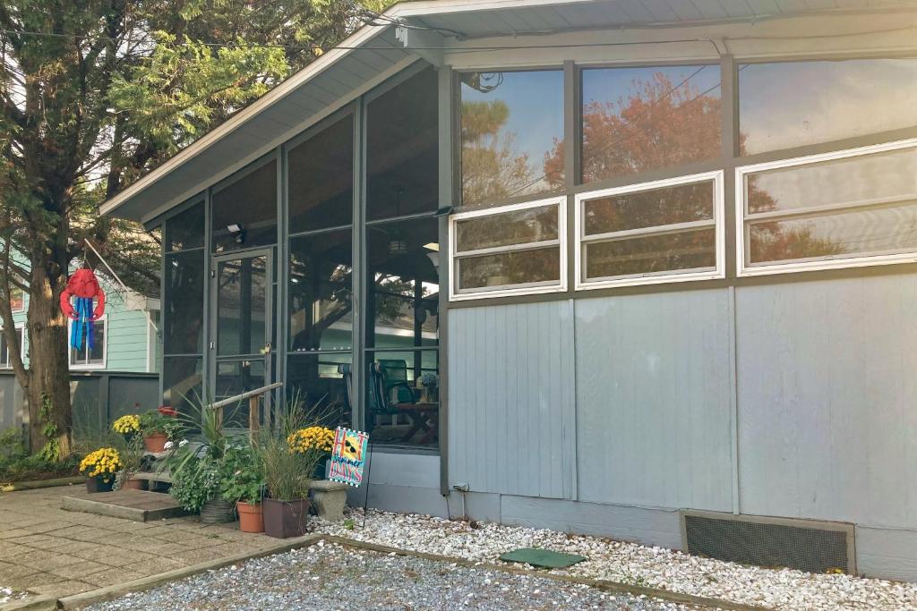 Φωτογραφία από το άλμπουμ του Dewey Beach -104 Jersey St σε Dewey Beach