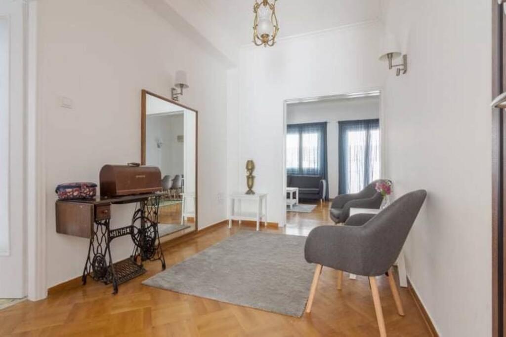 CT family apartment
