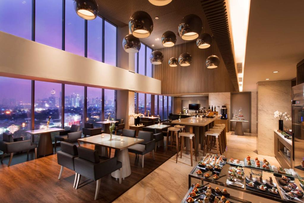 DoubleTree by Hilton Jakarta - Diponegoro - Executive King Room - Lounge Access