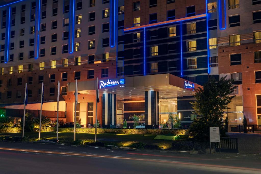 Budova, kde se hotel nachází