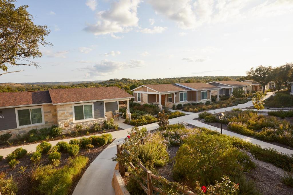 Carter Creek Winery Resort & Spa photo