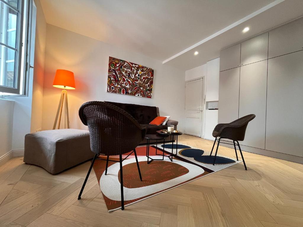 O zonă de relaxare la Appartement Saint-Jean-de-Luz, 3 pièces, 4 personnes - FR-1-239-910