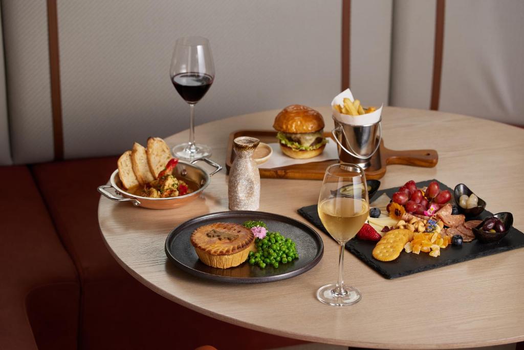 Courtyard by Marriott Bangkok Sukhumvit 20 - Resim 11