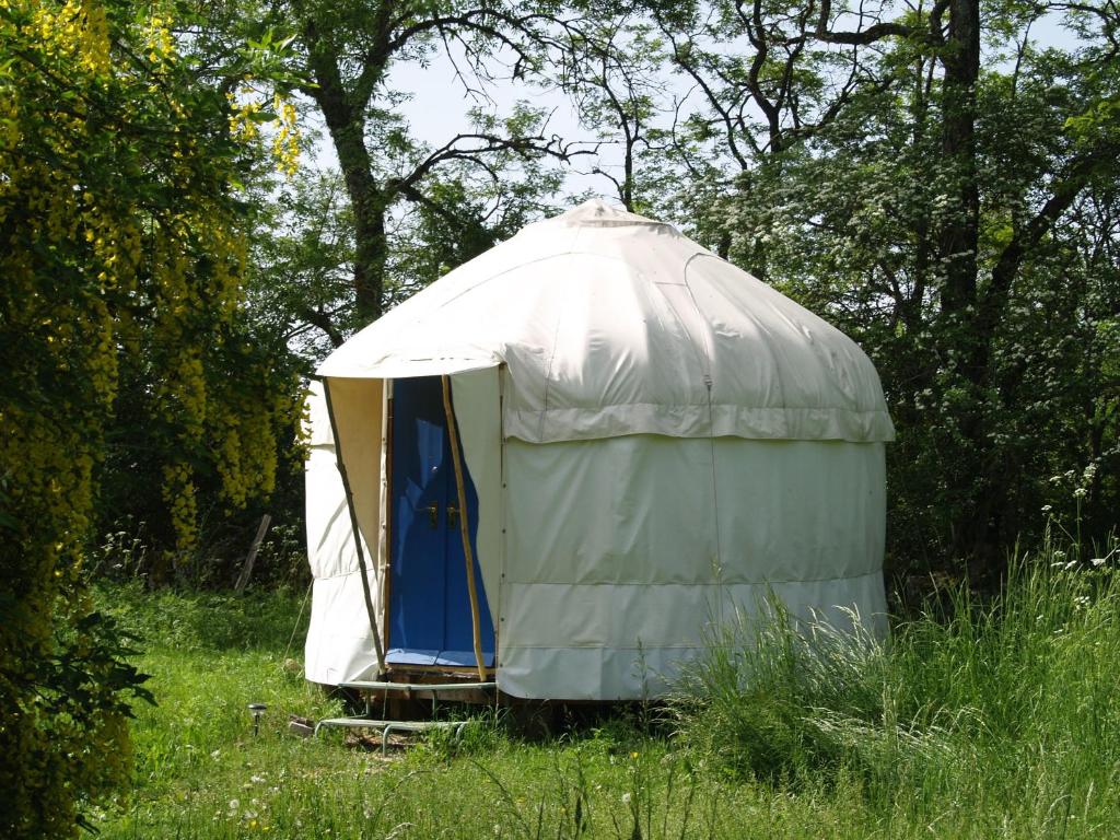 Domaine De Pradines - Yurta (2 Adulti)