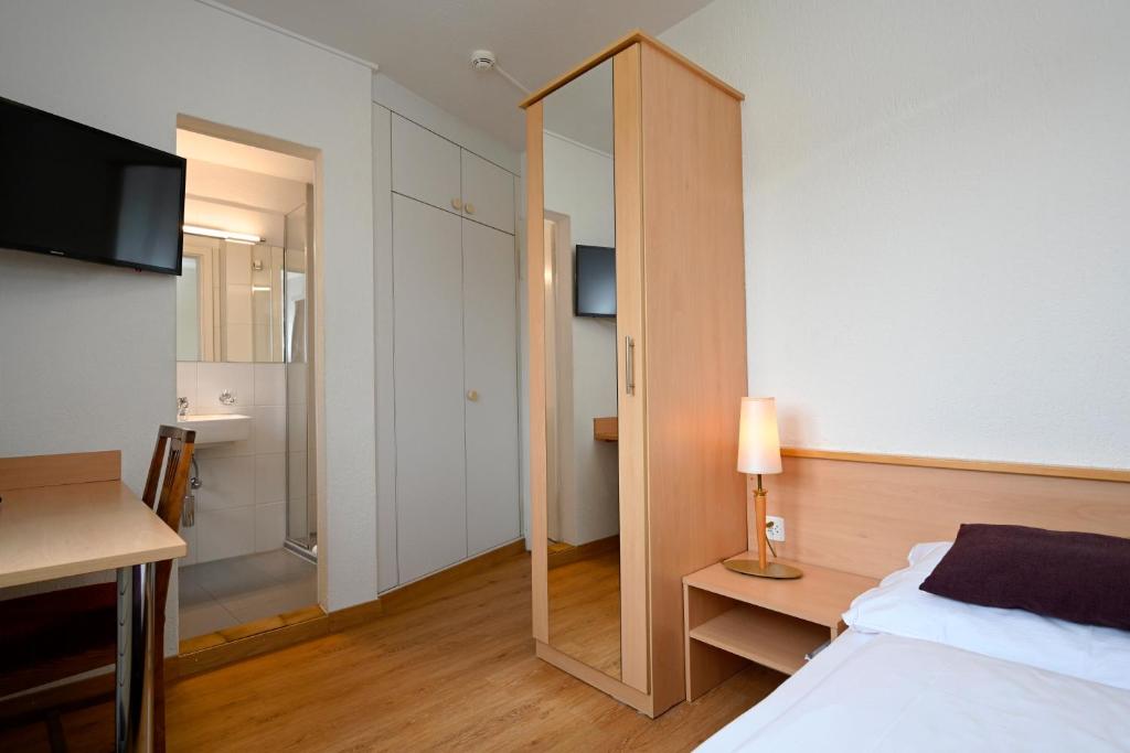 Olympia Hotel Zurich - Resim 18