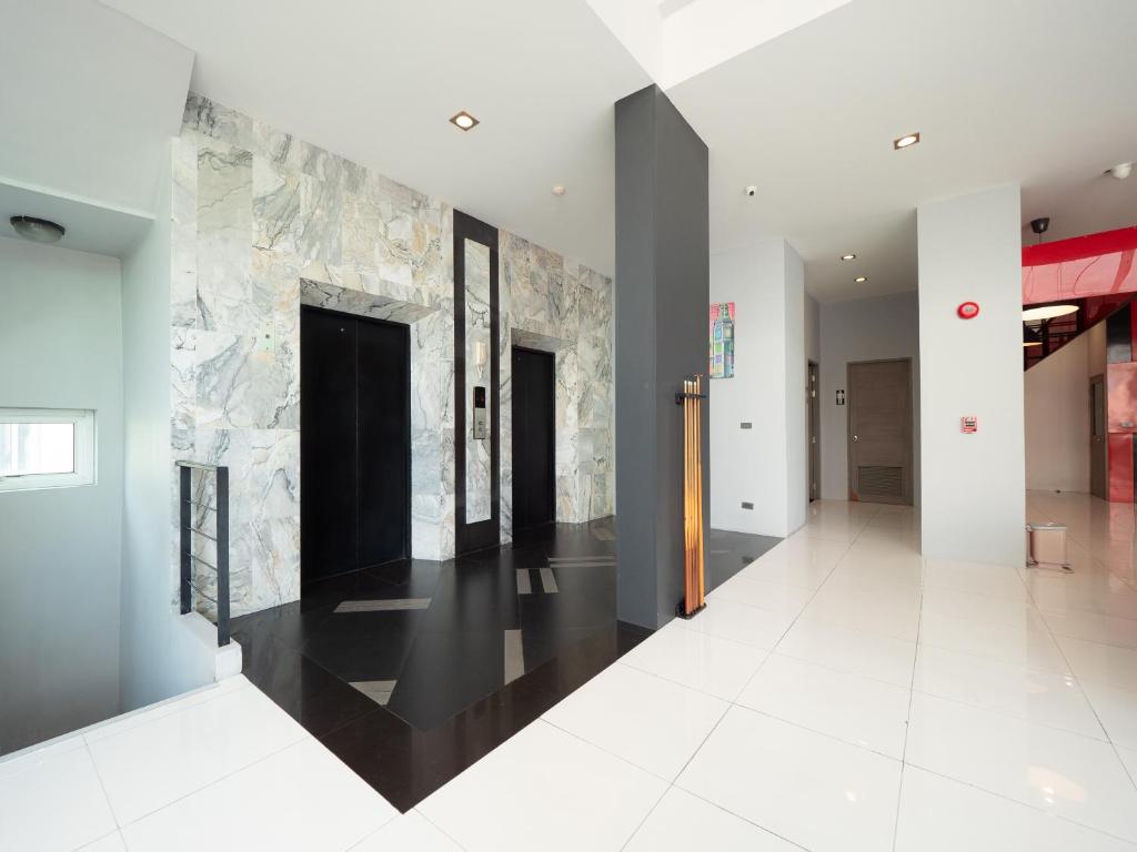 Neon Patong - Resim 35