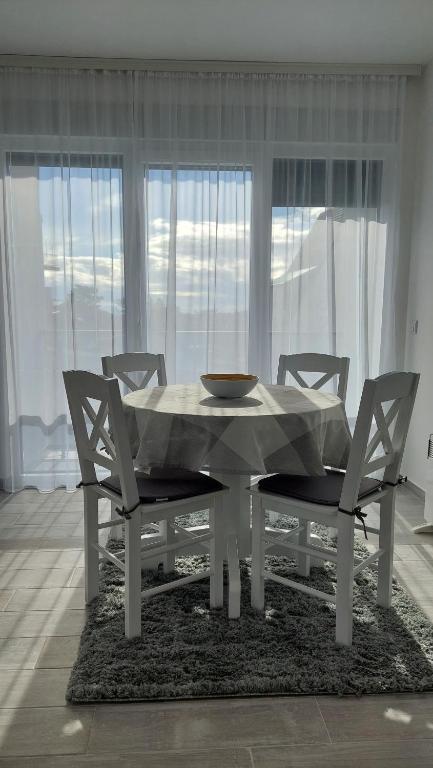 Fotografie z fotogalerie ubytování Apartman Diva 5 Divčibare v destinaci Divčibare