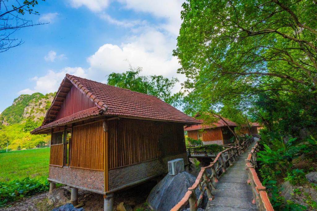 Lotus Field Homestay - 17