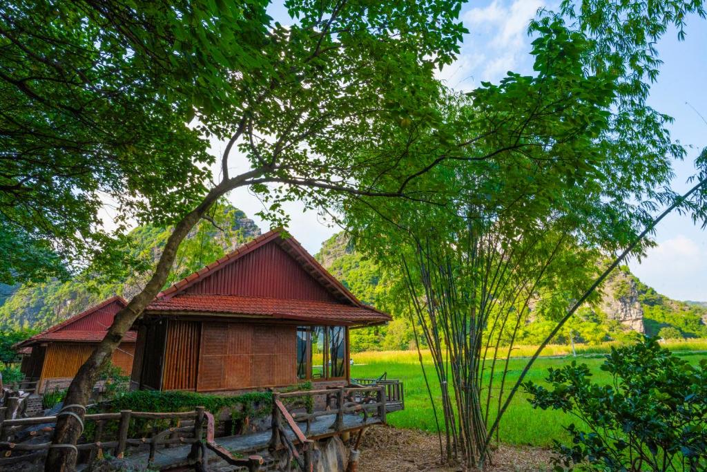 Lotus Field Homestay - 16