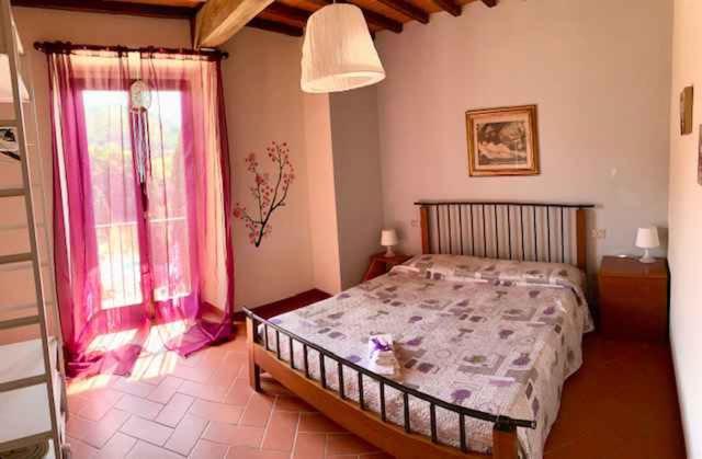 Posteľ alebo postele v izbe v ubytovaní Apartments in Dicomano/Toskana 23831