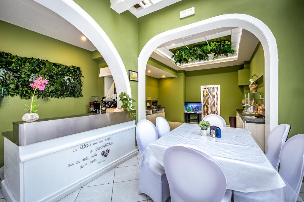 HOTEL VENETO Centro Storico di Firenze - Resim 4