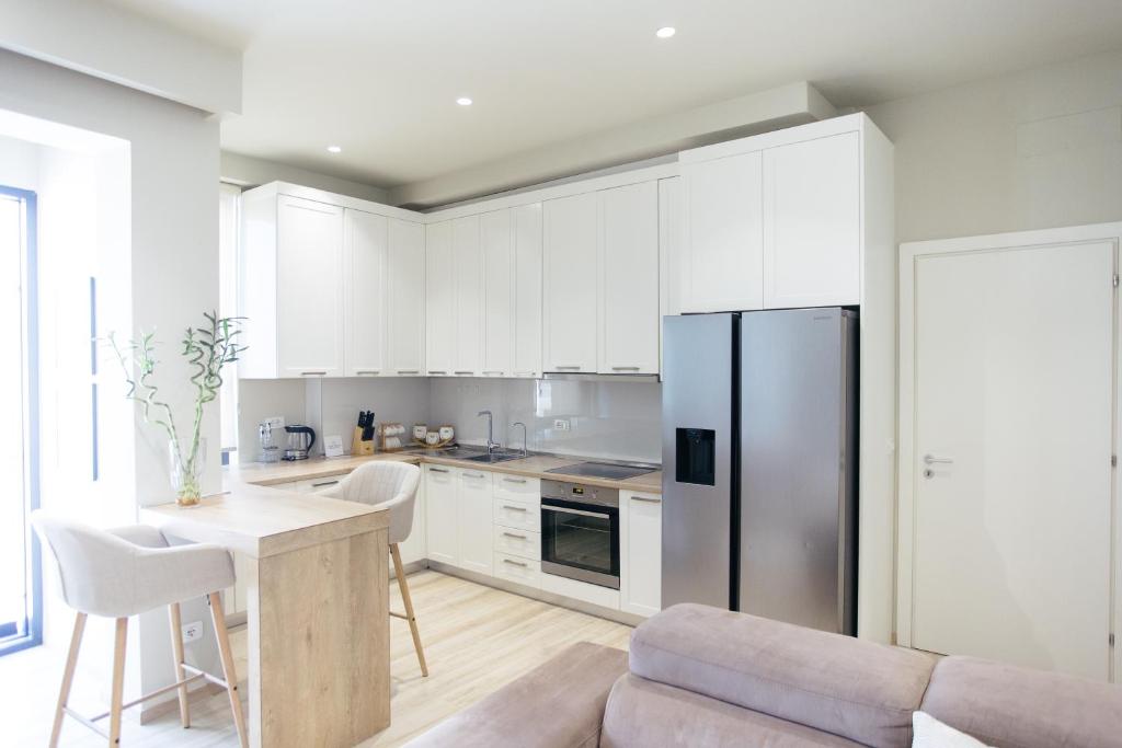 Lake Drive Rooms & Apartments - Image 4