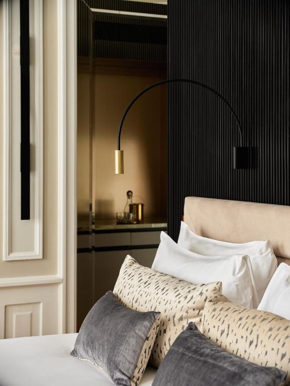 Hotel Verte, Warsaw, Autograph Collection - 3