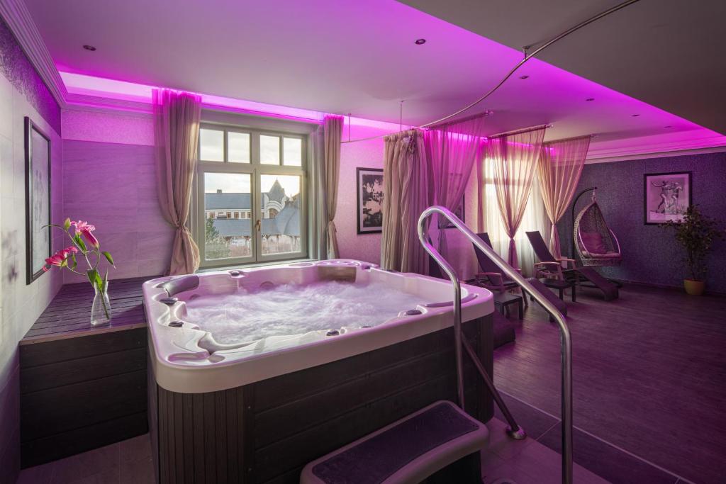 Fotografie z fotogalerie ubytování Grand Hotel Glorius Makó v destinaci Makó