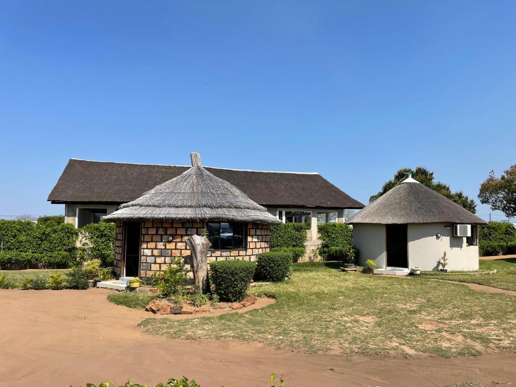 Limpopo’s Bar & Accommodation