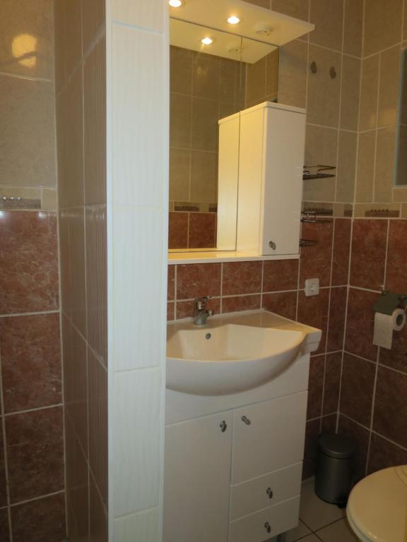 Zdjęcie z galerii obiektu Apartment Rovanjska-3 by Interhome w mieście Rovanjska