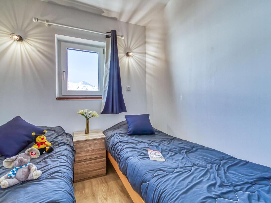 Postel nebo postele na pokoji v ubytování Apartment Altineige-6 by Interhome