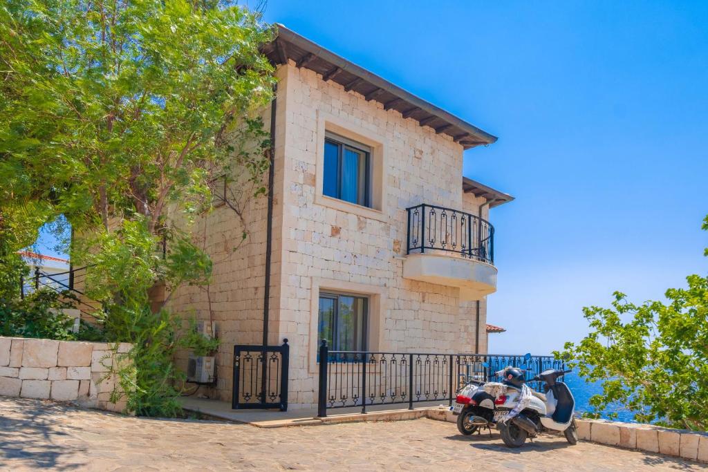 The building in which Az apartmant is located