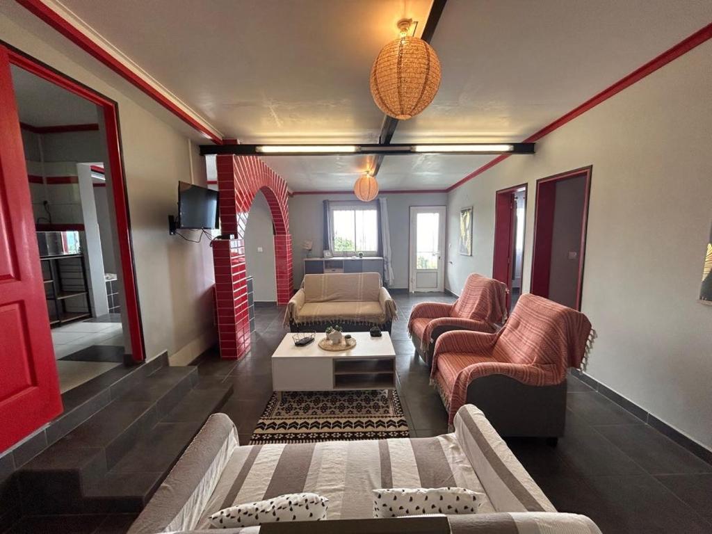 Pailleenqueue, SainteMarie (aktualisierte Preise für 2024)