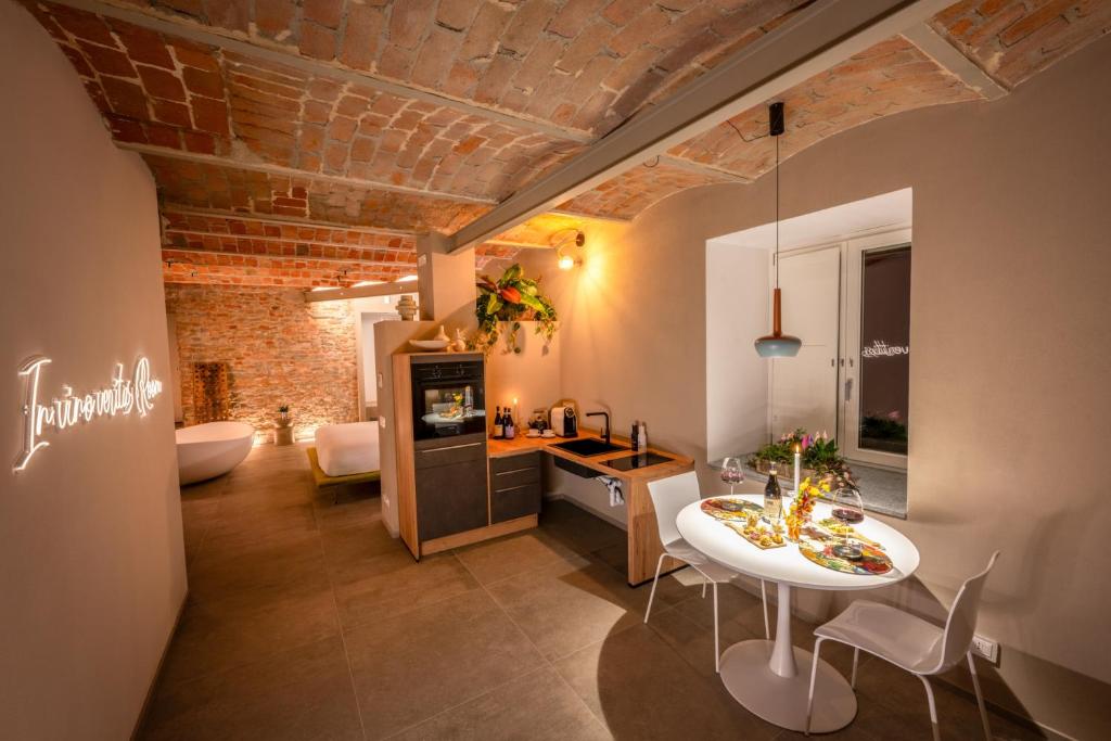 Langhe Country House - Studio De Luxe Lit King-Size