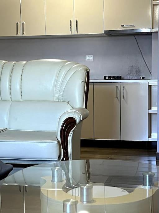 Lima Apartment - Image 4