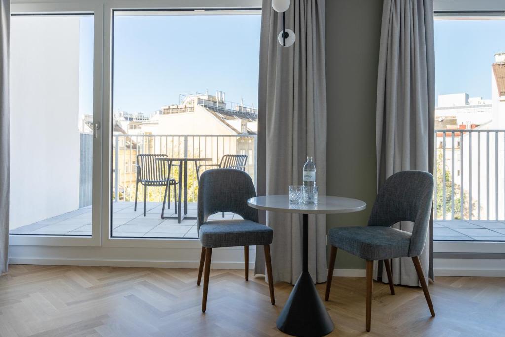 Numa Vienna Terra - 2