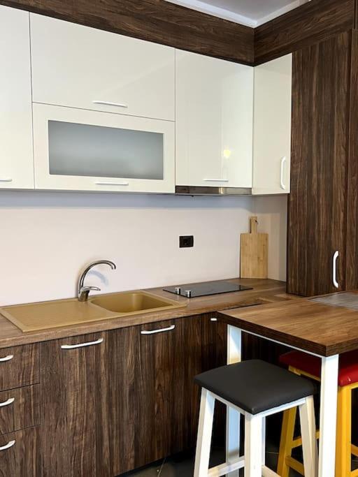 Views on Vlore - Palermo Apartment - Imazhi 4
