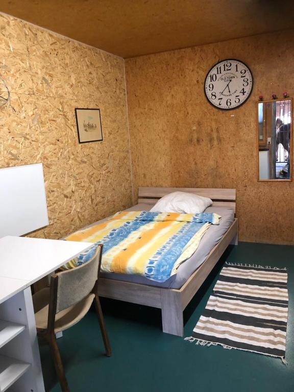 Postel nebo postele na pokoji v ubytování Reitschule Kronwitter