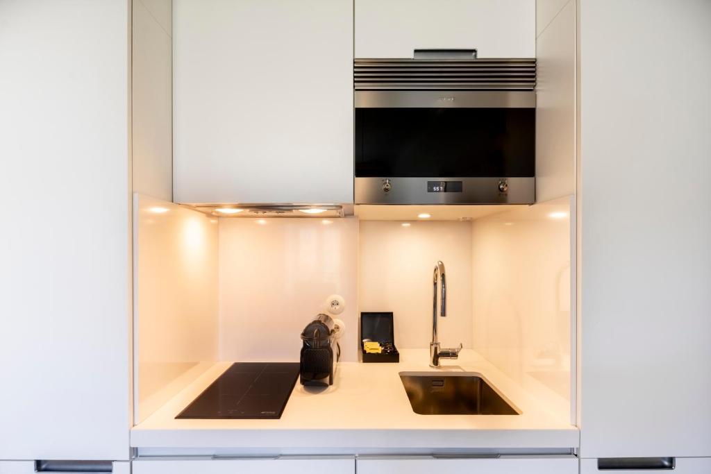 Chiado Camões Apartments | Lisbon Best Apartments - 5