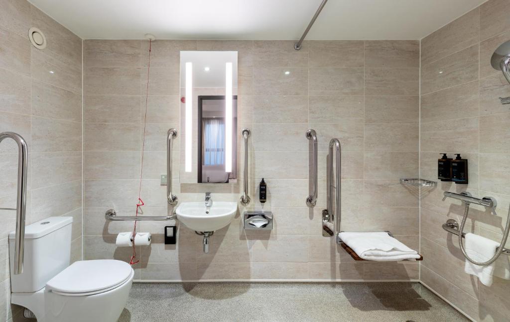 Koupelna v ubytování Mercure Edinburgh Haymarket