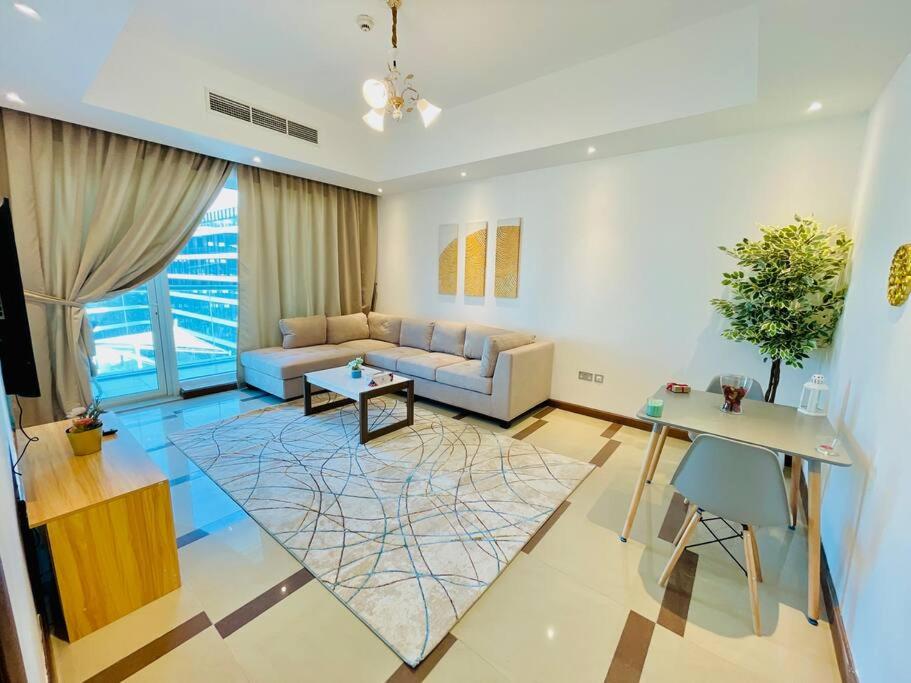 Newly Furnished 1 BR Full Apt, Abu Dhabi (updated prices 2024)