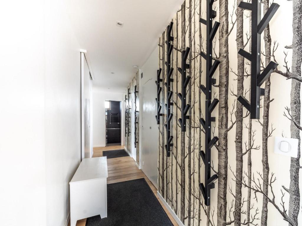 Zdjęcie z galerii obiektu Appartement rénové, 5 pièces, skis aux pieds avec balcon et WIFI - FR-1-502-364 w mieście Tignes