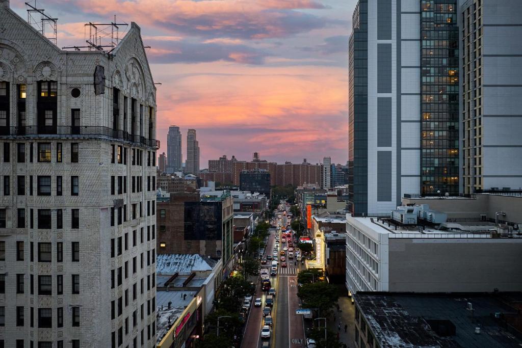 Nespecifikovaný výhled na destinaci New York nebo výhled na město při pohledu z hotelu