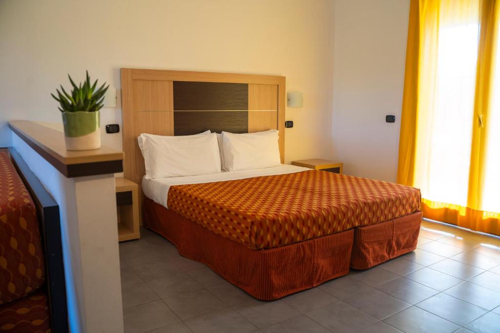 VOI Baia di Tindari Resort - Classic Quadruple Room