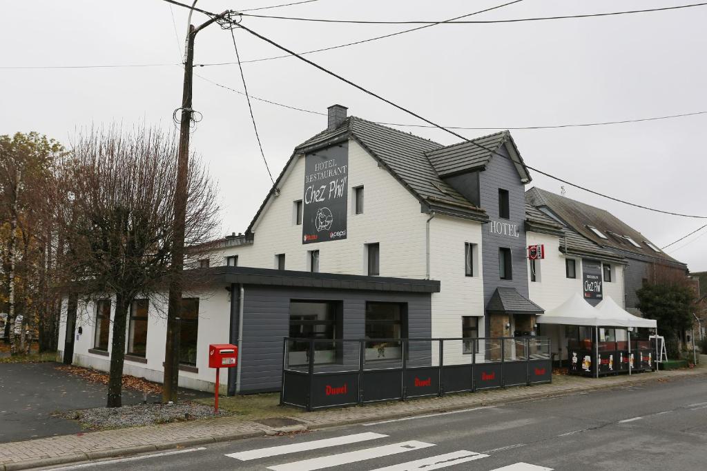 Budova, kde se hotel nachází