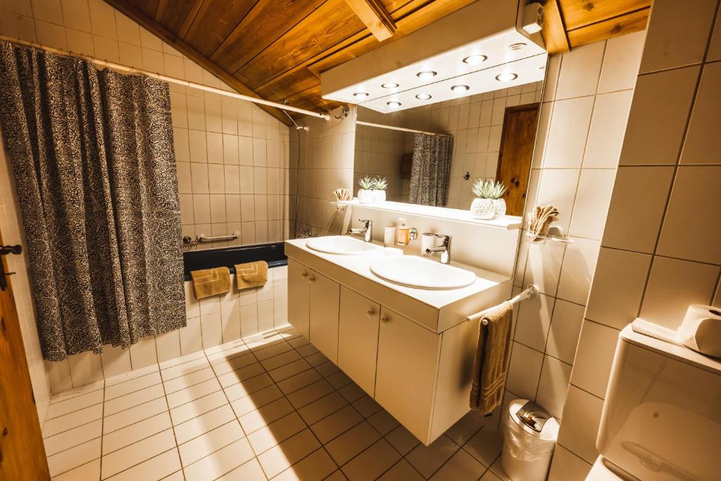 Koupelna v ubytování Ferienwohnung Curuna