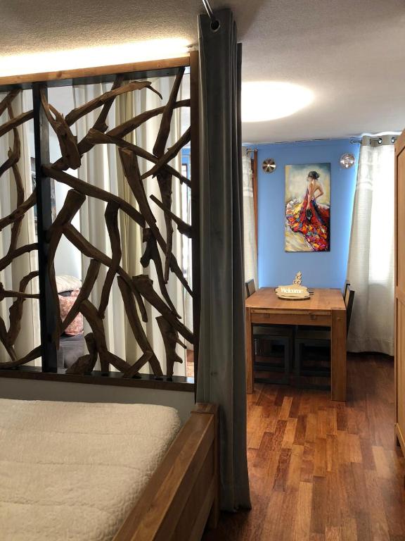 Postel nebo postele na pokoji v ubytování Cervinia – Matterhorn Apartments