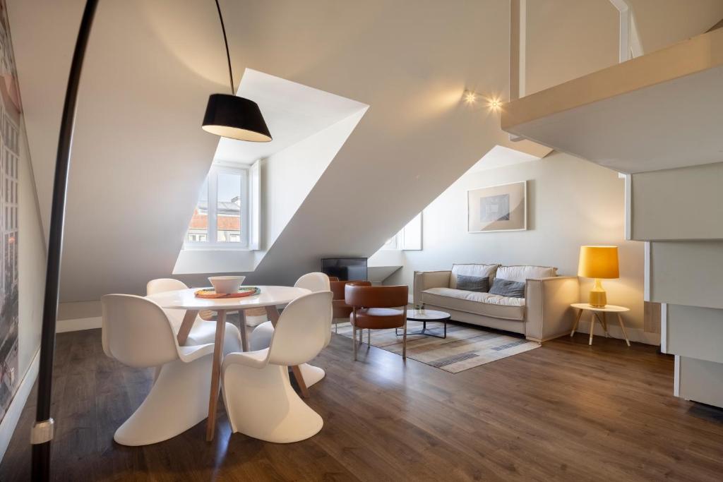 Chiado Mercy Apartments | Lisbon Best Apartments - 16