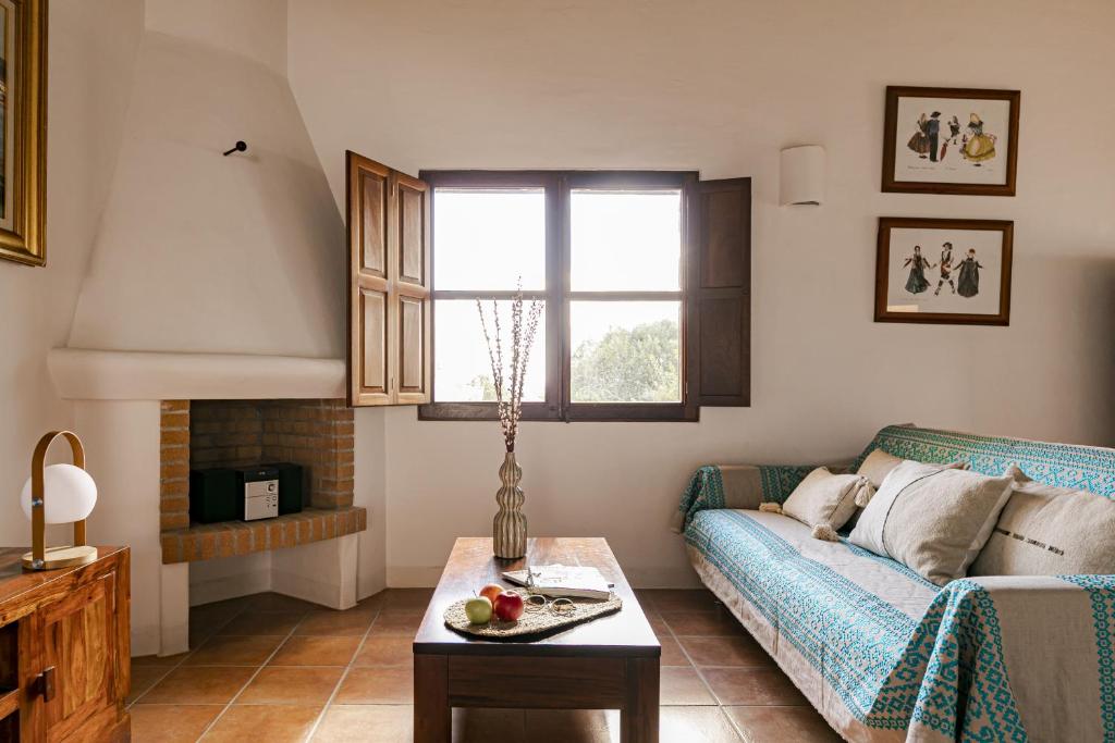 Postel nebo postele na pokoji v ubytování CAN NOVES - Villas de 4 suites 52 y 35