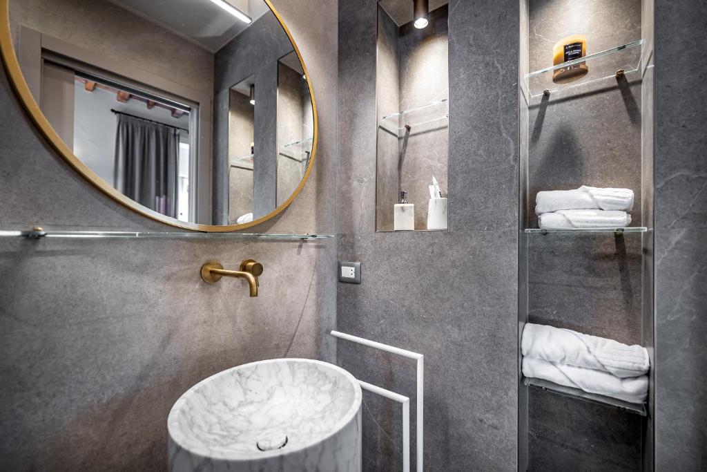 Vannituba majutusasutuses Dimora Collection - Le Torri - Boutique Luxury Suites - Adults Only