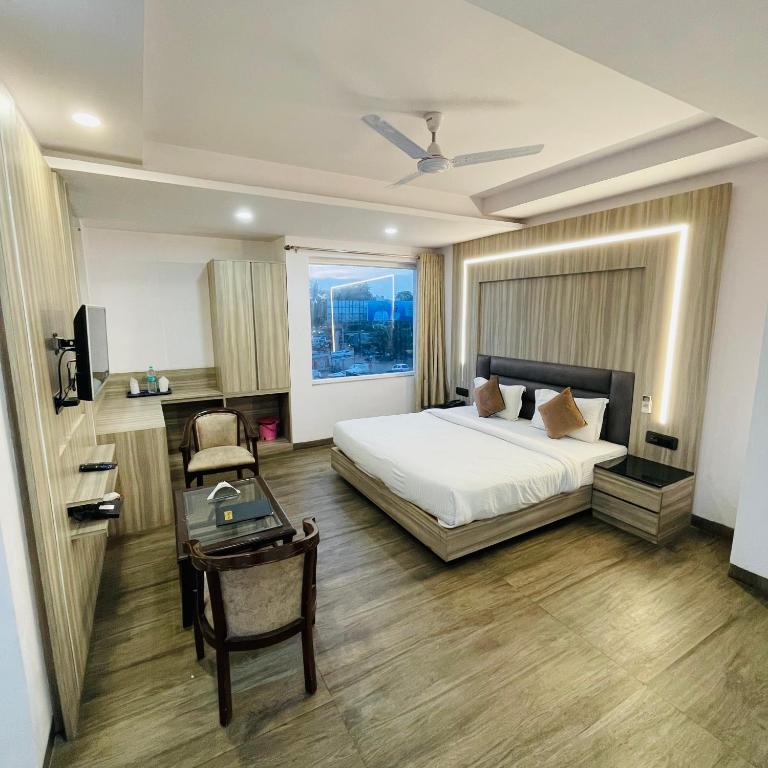 Option By MM Hotel, Shahdol, India