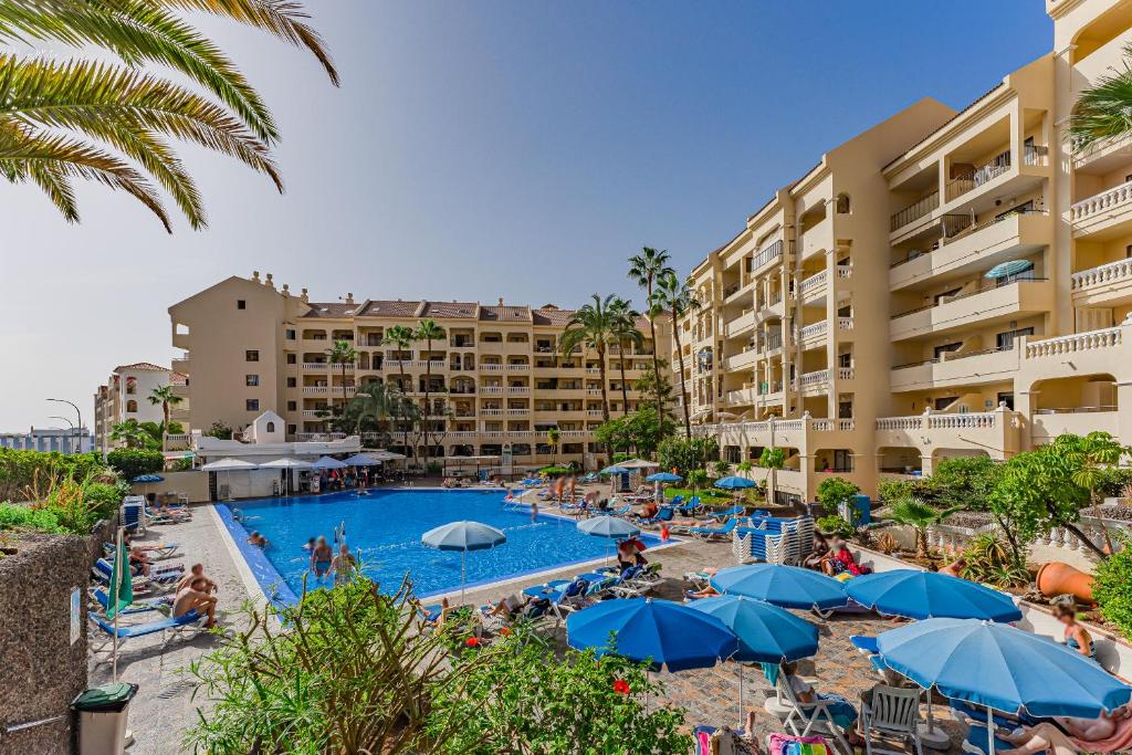 Amplio dúplex en Los Cristianos by AltamarHomes